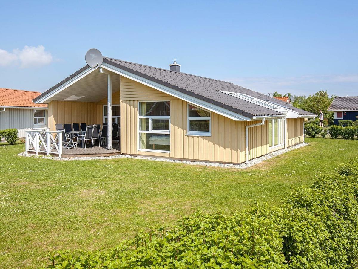12 Person Holiday Home In Grömitz Exteriér fotografie