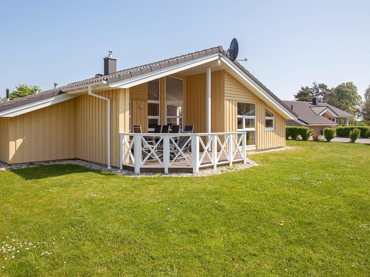 12 Person Holiday Home In Grömitz Exteriér fotografie